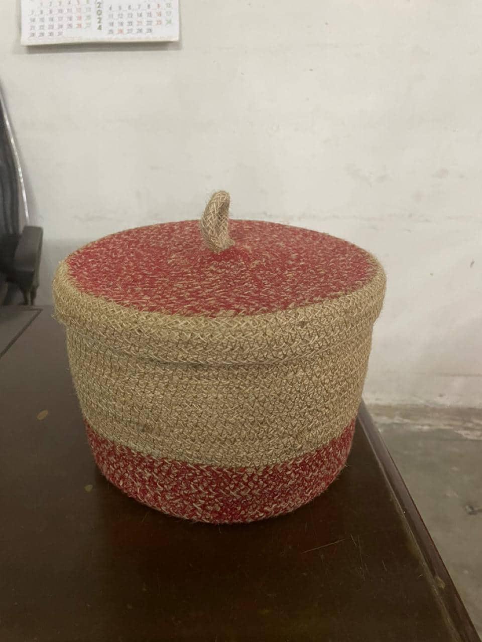 Lid Box Made By Jute