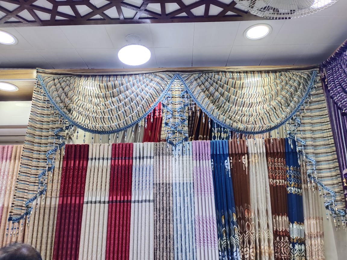 Polyester curtain Pelmet