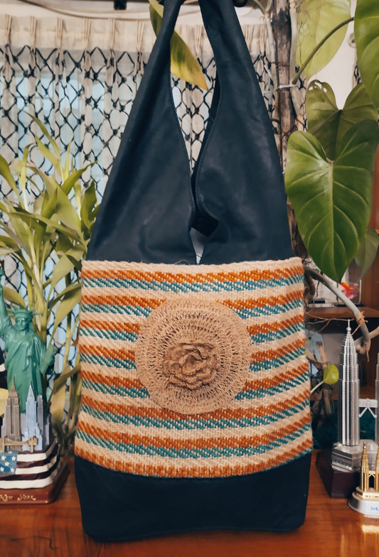 Ladies Outdoor Bag